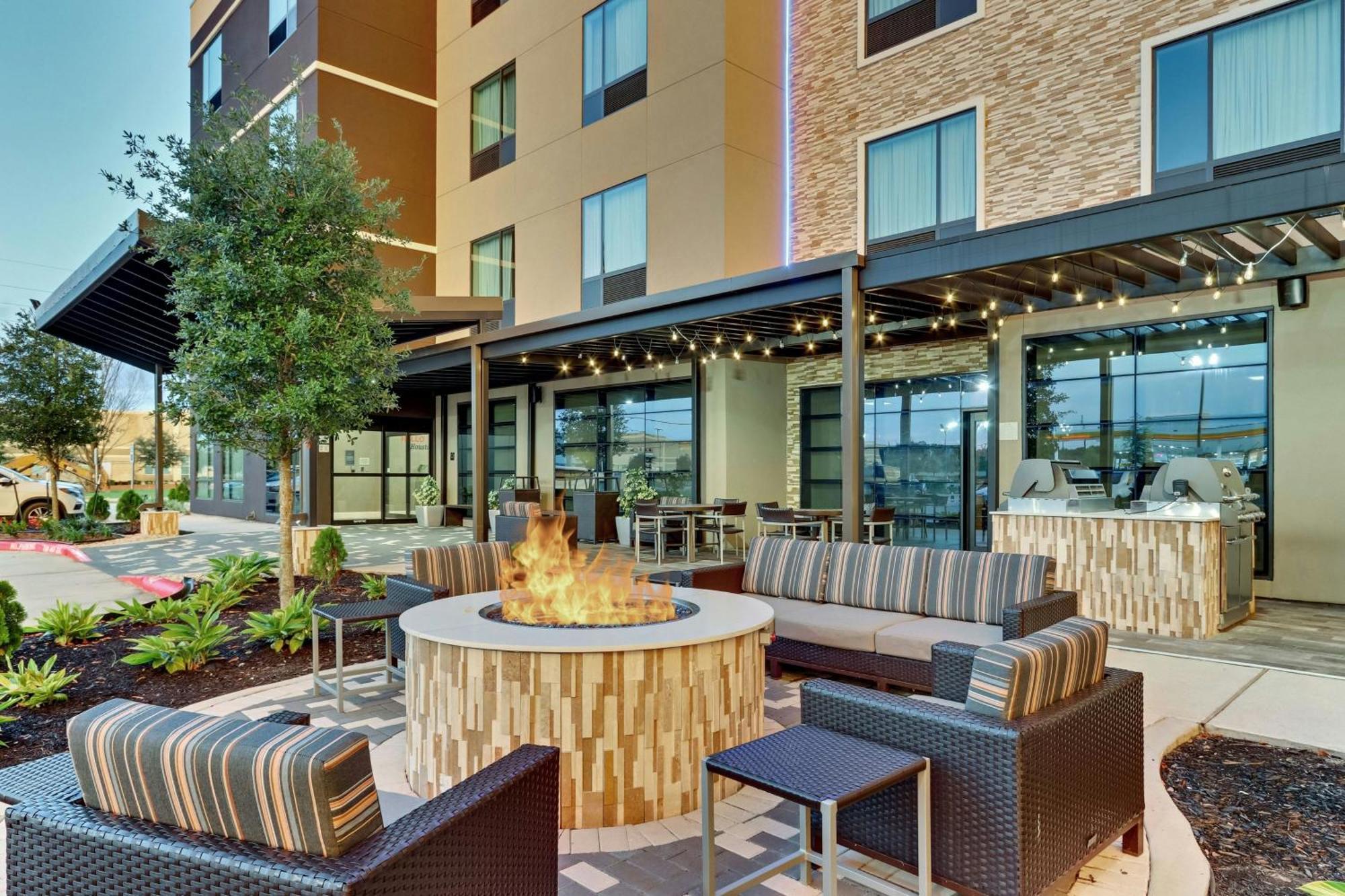 Towneplace Suites By Marriott Houston Northwest Beltway 8 Exterior foto